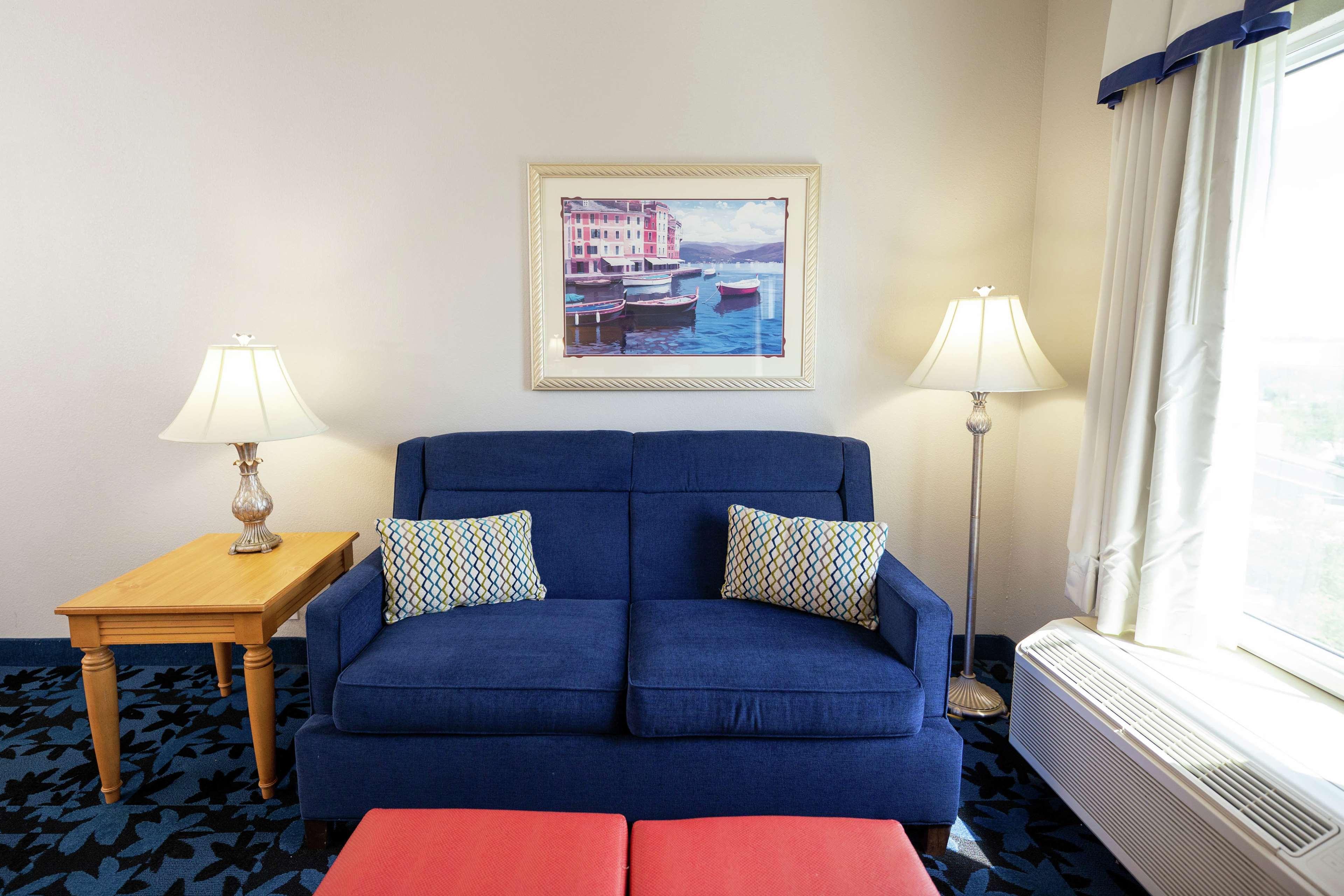 Hampton Inn & Suites Jacksonville Deerwood Park Exterior foto