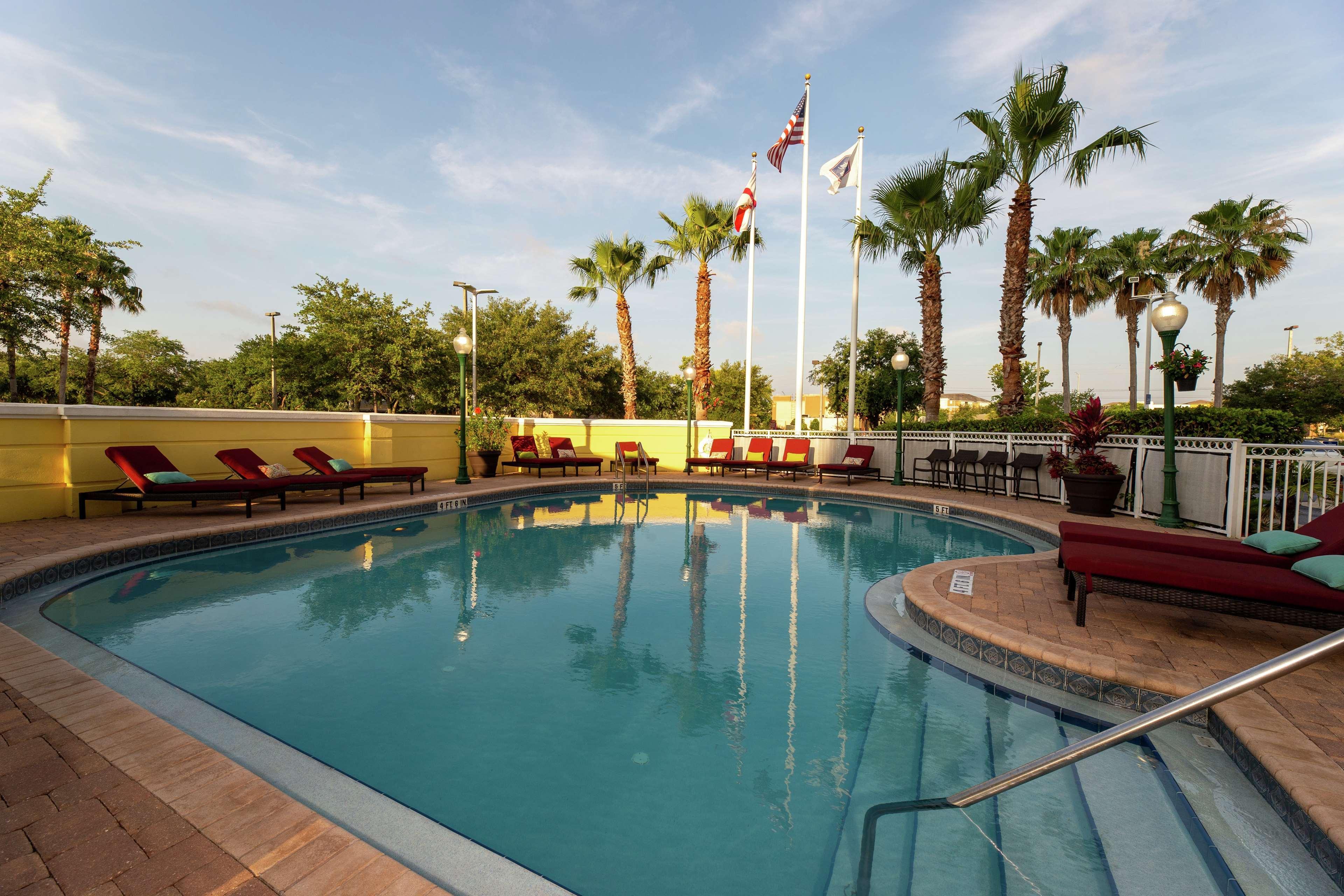 Hampton Inn & Suites Jacksonville Deerwood Park Exterior foto