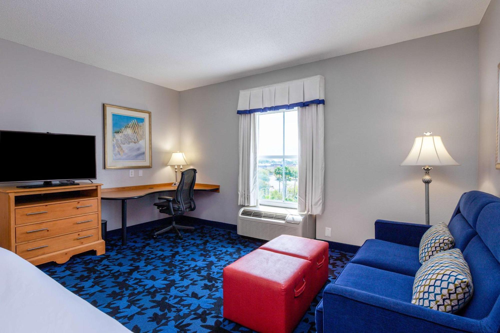 Hampton Inn & Suites Jacksonville Deerwood Park Exterior foto