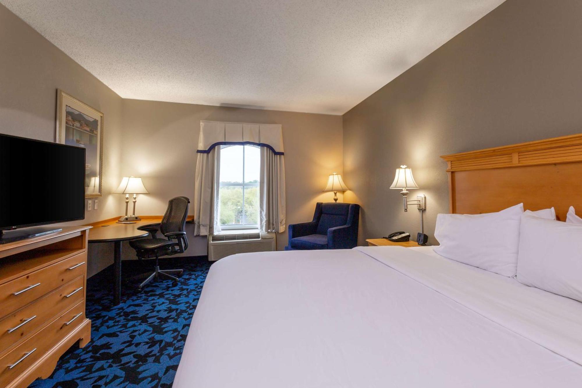 Hampton Inn & Suites Jacksonville Deerwood Park Exterior foto